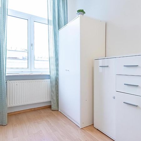 Spacious Shared Apartment Schoenbrunn Vienna Esterno foto