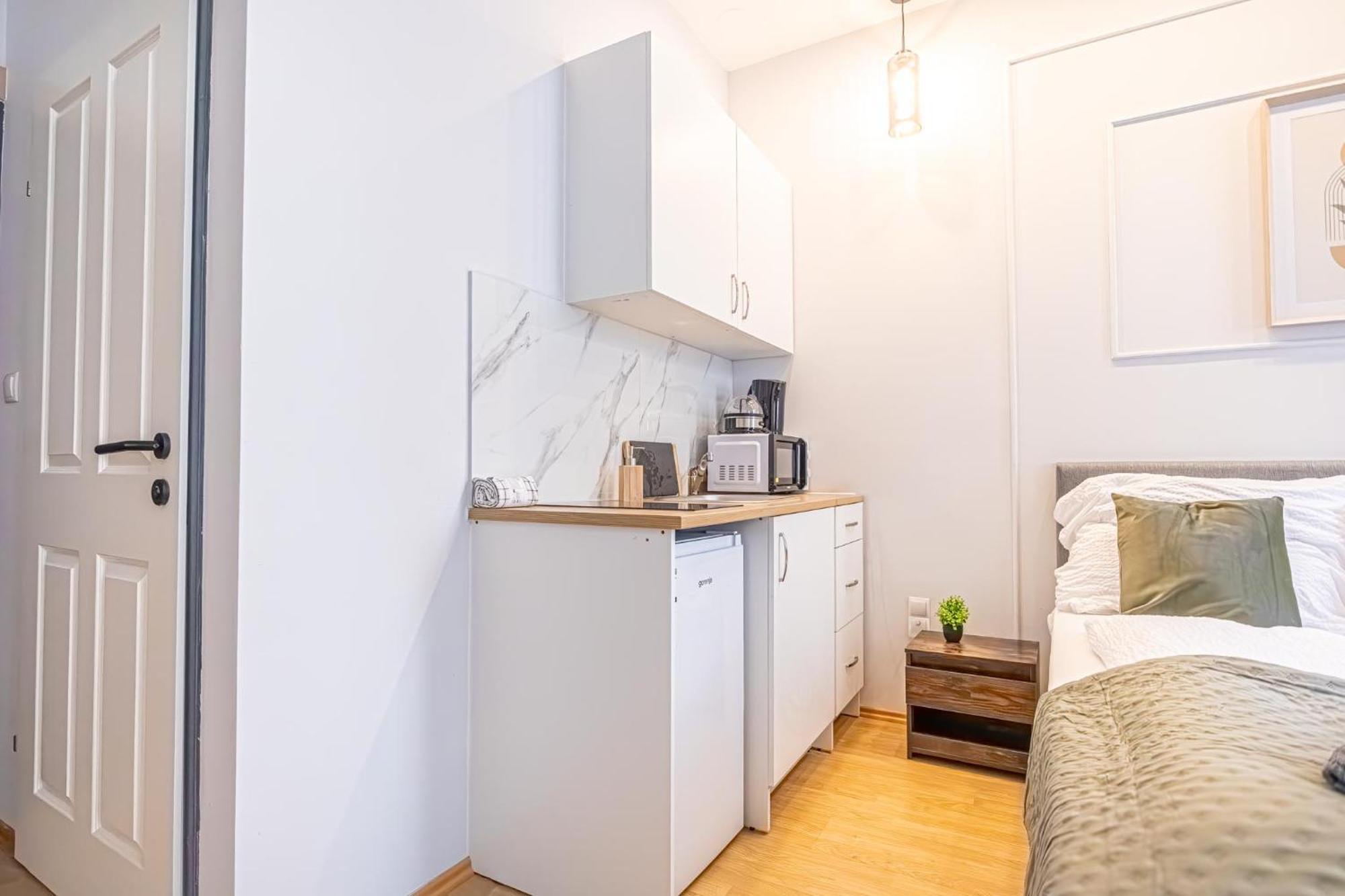 Spacious Shared Apartment Schoenbrunn Vienna Esterno foto