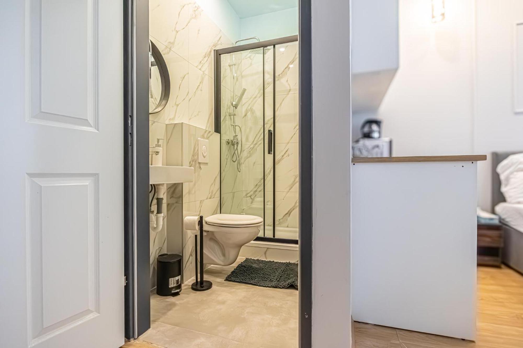 Spacious Shared Apartment Schoenbrunn Vienna Esterno foto