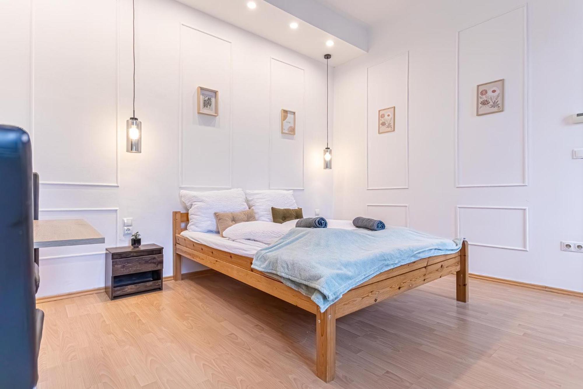 Spacious Shared Apartment Schoenbrunn Vienna Esterno foto