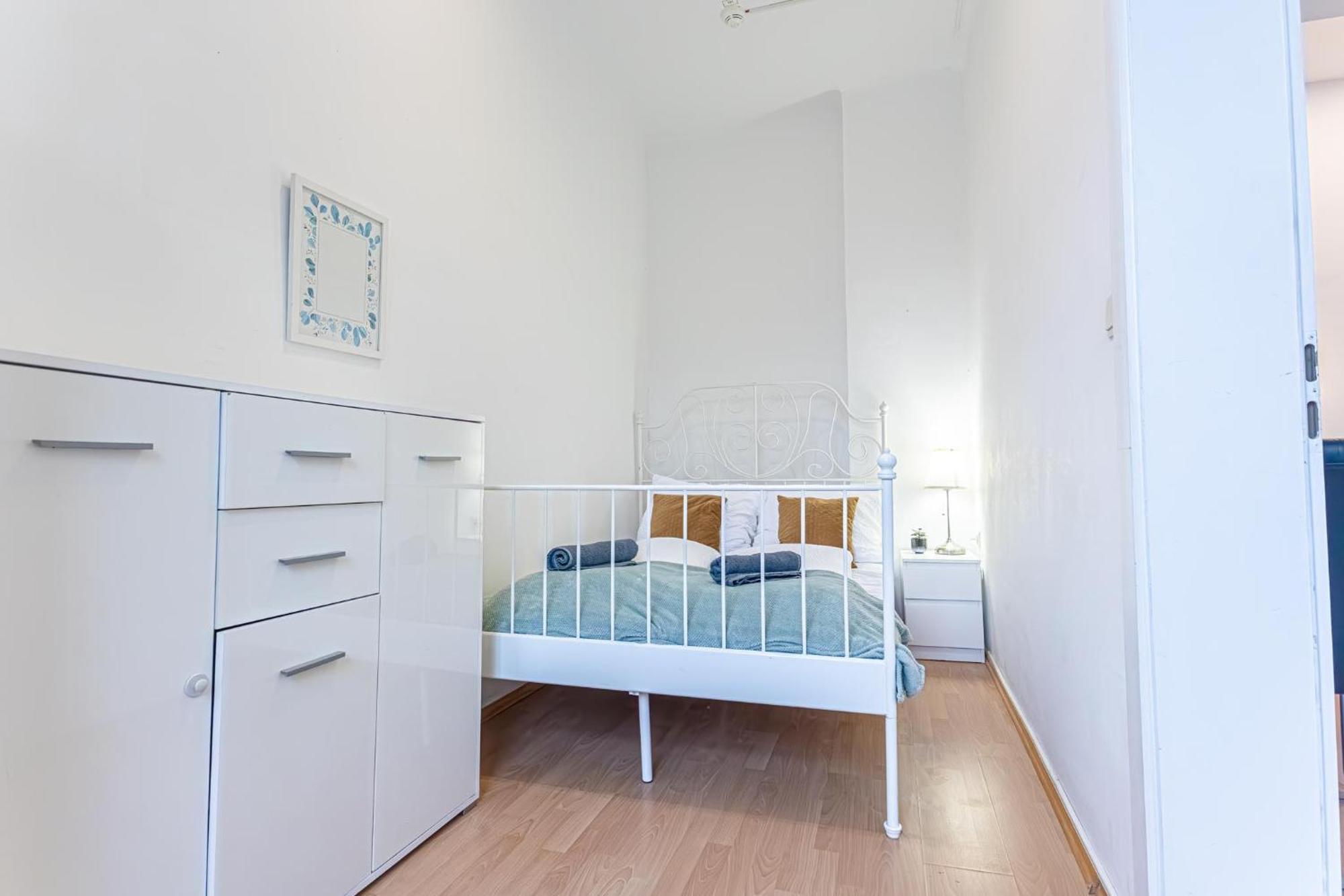 Spacious Shared Apartment Schoenbrunn Vienna Esterno foto